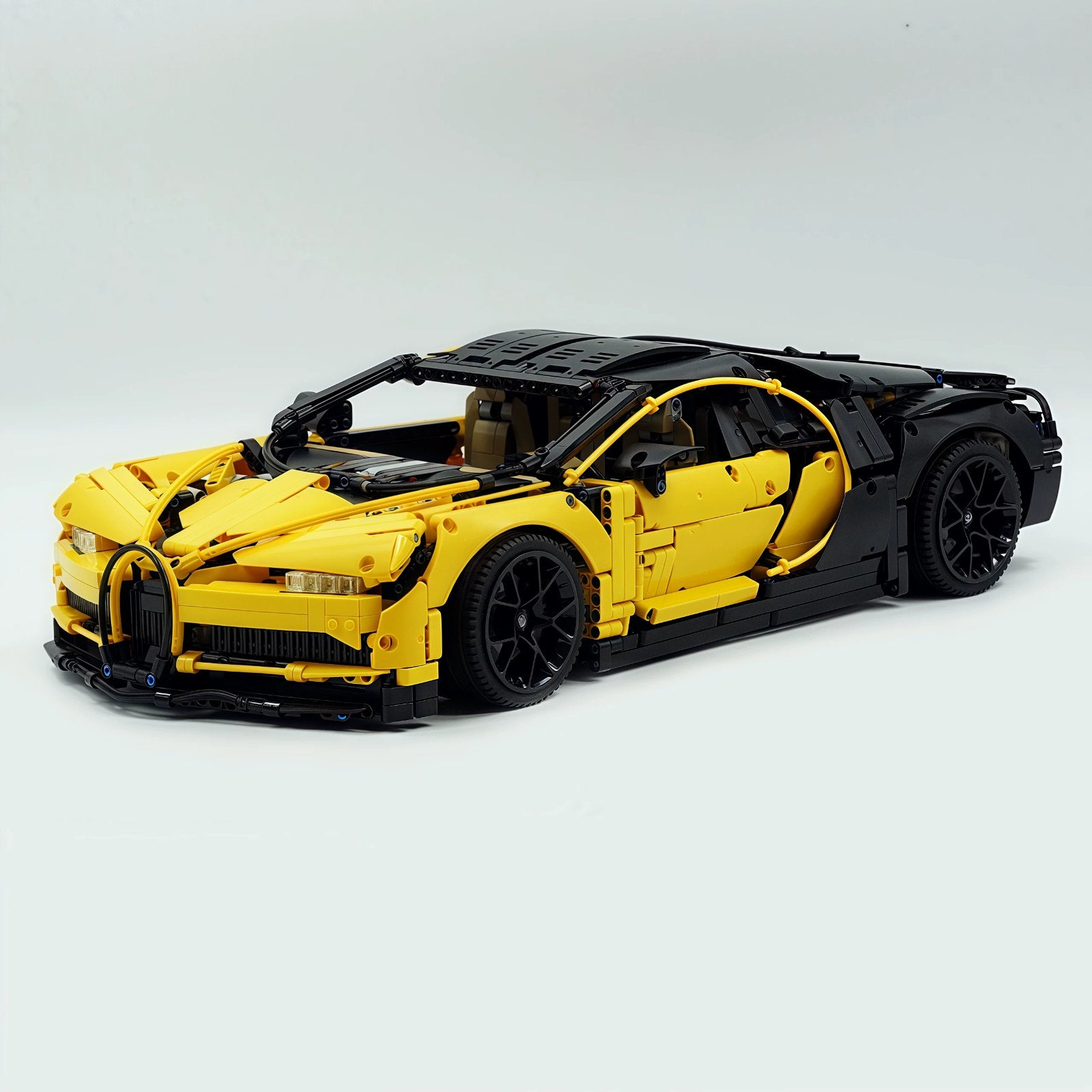 Bugatti chiron-1:8 scale