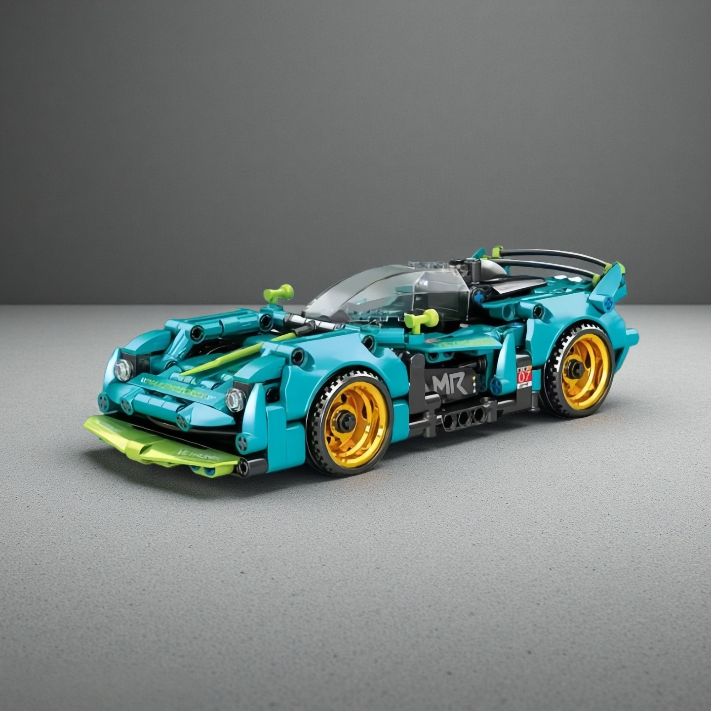 Small cutie little builds