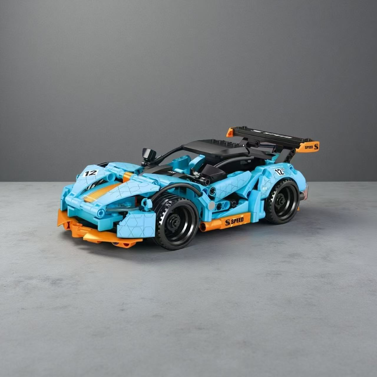 Small cutie little builds